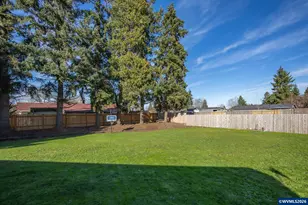 1535 Maple Pl, Lebanon, OR 97355 - Photo 2