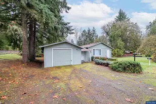 770 Steelhead Way, Sweet Home, OR 97386 - Photo 2