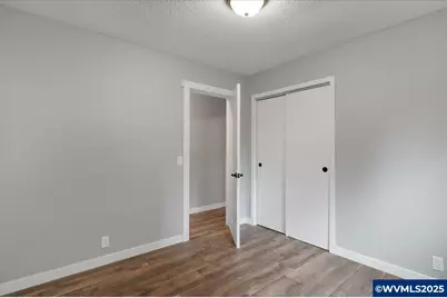 712 12th St, Sweet Home, OR 97386 - Photo 42