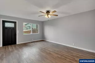 712 12th St, Sweet Home, OR 97386 - Photo 28