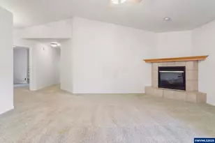 223 Penni Ln, Silverton, OR 97381 - Photo 8