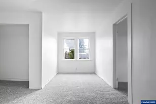 205 E Pine St, Lebanon, OR 97355 - Photo 30