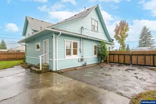 205 E Pine St, Lebanon, OR 97355 - Photo 34