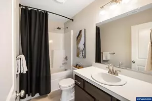 4236 E Willakenzie St, Newberg, OR 97132 - Photo 28