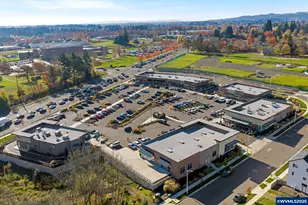 4236 E Willakenzie St, Newberg, OR 97132 - Photo 46