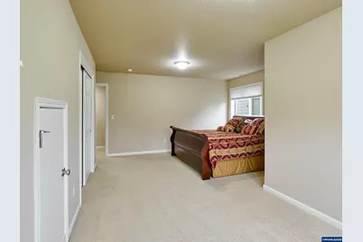 429 Turnberry Av, Woodburn, OR 97071 - Photo 30