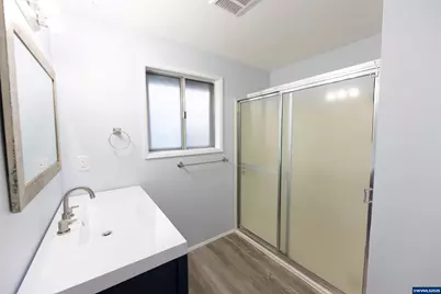 720 W Isabella St, Lebanon, OR 97355 - Photo 18