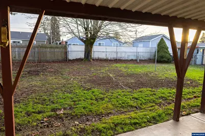 720 W Isabella St, Lebanon, OR 97355 - Photo 32