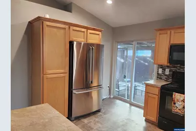 1765 Salmon River St NW St, Salem, OR 97304 - Photo 6