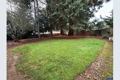 890 Alvina St SE, Salem, OR 97306 - Photo 48
