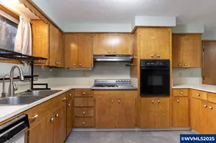 3158 19th Pl NW, Salem, OR 97304 - Photo 6