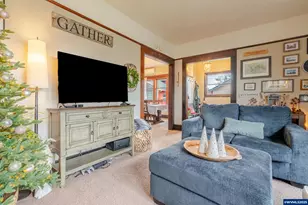 821 7th Av SW, Albany, OR 97321 - Photo 8