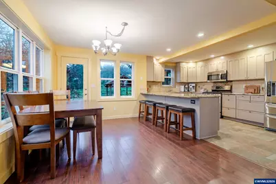 40759 McDowell Creek Dr, Lebanon, OR 97355 - Photo 10