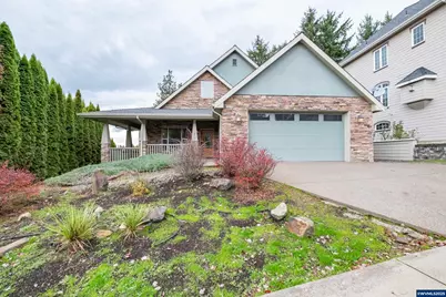 811 Northpoint Lp, Brownsville, OR 97327 - Photo 1