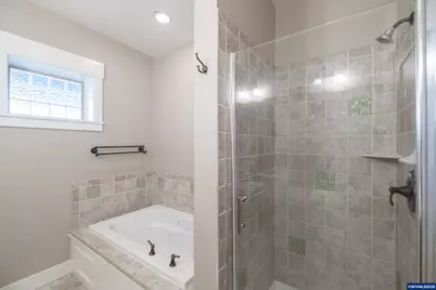 811 Northpoint Lp, Brownsville, OR 97327 - Photo 26