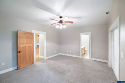 811 Northpoint Lp, Brownsville, OR 97327 - Photo 22