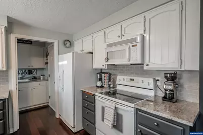 5275 Parker Ct S, Salem, OR 97306 - Photo 14