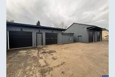 446 McClaine St, Silverton, OR 97381 - Photo 2