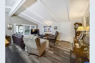 5717 Tumbleweed Cir NE, Salem, OR 97305 - Photo 12