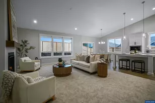 6663 Naomi Danielle St SE, Salem, OR 97306 - Photo 18