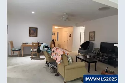 3235 Oakcrest Dr NW, Salem, OR 97304 - Photo 4