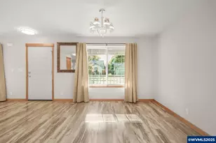 1061 Argon Ave, Eugene, OR 97404 - Photo 8