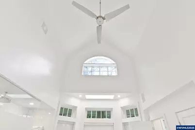 3200 Crestview Dr S, Salem, OR 97302 - Photo 22