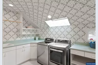 3200 Crestview Dr S, Salem, OR 97302 - Photo 34