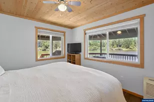 1547 N Tenmile Lk, Lakeside, OR 97449 - Photo 32