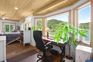 1547 N Tenmile Lk, Lakeside, OR 97449 - Photo 38