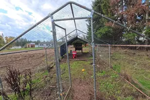 34125 E Lacomb Rd, Lebanon, OR 97355 - Photo 48