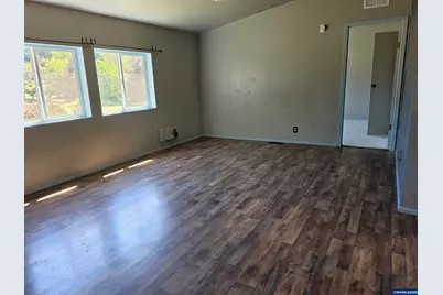 34125 E Lacomb Rd, Lebanon, OR 97355 - Photo 20