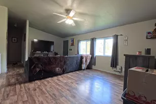 34125 E Lacomb Rd, Lebanon, OR 97355 - Photo 8