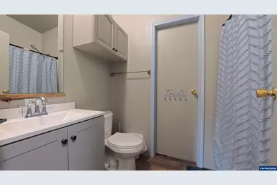 34125 E Lacomb Rd, Lebanon, OR 97355 - Photo 22