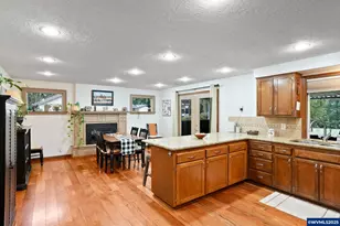 6782 Rainbow Dr SE, Salem, OR 97306 - Photo 16