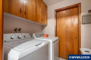 2530 Wayside Terrace NE, Salem, OR 97301 - Photo 16