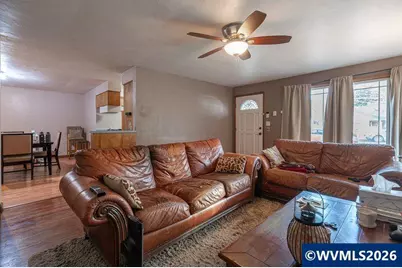 2530 Wayside Ter NE, Salem, OR 97301 - Photo 8