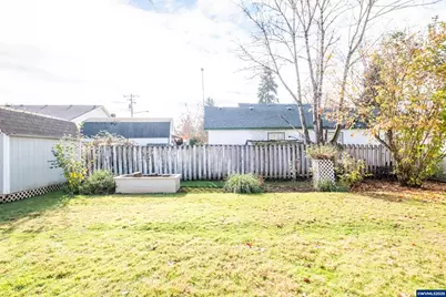 980 Cleveland St, Aumsville, OR 97325 - Photo 40