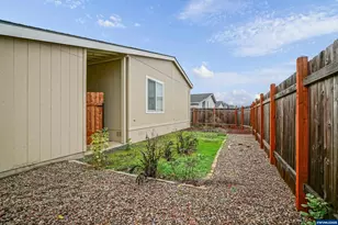 200 Market St, Lebanon, OR 97355 - Photo 48