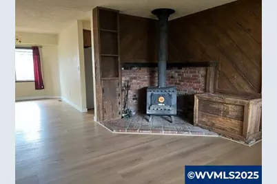 1874 Cedarcrest Dr S, Salem, OR 97306 - Photo 6