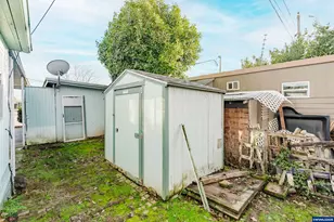 4882 Lancaster #7 Dr NE, Salem, OR 97305 - Photo 16