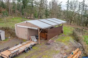33844 Sunnyview Dr NE, Albany, OR 97322 - Photo 32