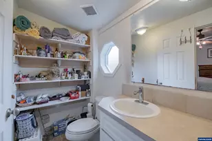 6000 River Rd S, Salem, OR 97302 - Photo 18