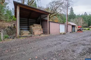 9740 Upper Olalla Rd, Winston, OR 97496 - Photo 34