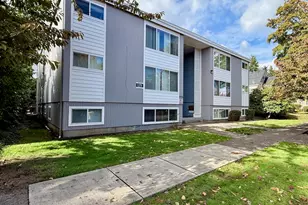 426 NW 11th St, Corvallis, OR 97330 - Photo 2