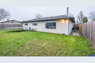 280 Honeysuckle St, Lebanon, OR 97567 - Photo 30