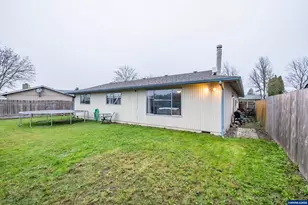 280 Honeysuckle St, Lebanon, OR 97567 - Photo 30