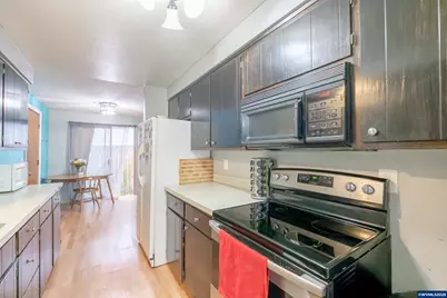 280 Honeysuckle St, Lebanon, OR 97567 - Photo 14