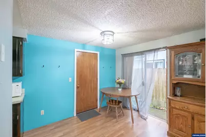 280 Honeysuckle St, Lebanon, OR 97567 - Photo 10