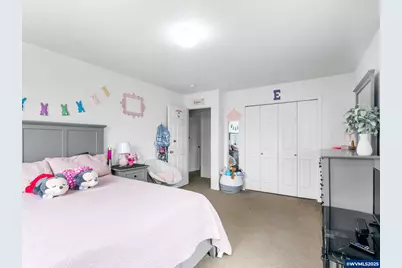 1241 Dahlia St, Woodburn, OR 97071 - Photo 16